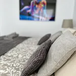 42 - Penthouse A Cancelada شقة إِستيبونا