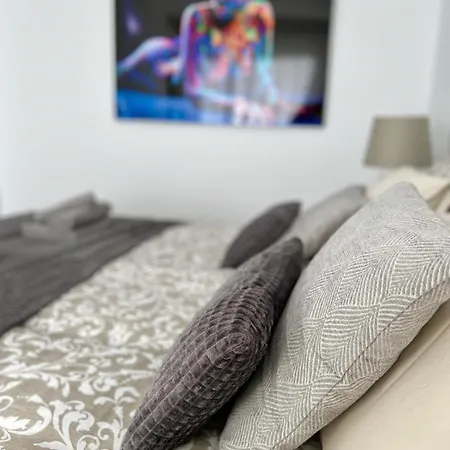 42 - Penthouse A Cancelada Appartamento Estepona